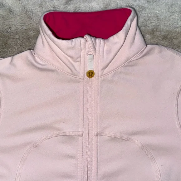Lululemon RARE Yohari Cinched Waist Jacket Light pink Size 6 - Picture 3 of 11